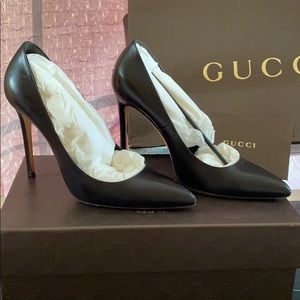 Gucci "Malaga Kid" leather pumps (Black)